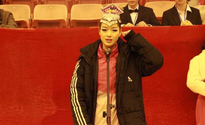 图三:运动员代表刘艺文宣誓(陈宝玉摄)